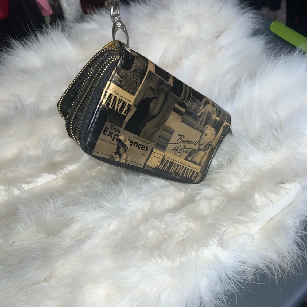 glossy wristlet